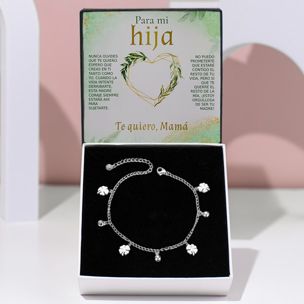 ES157_KIARA_CLOVER_600x600px_V1