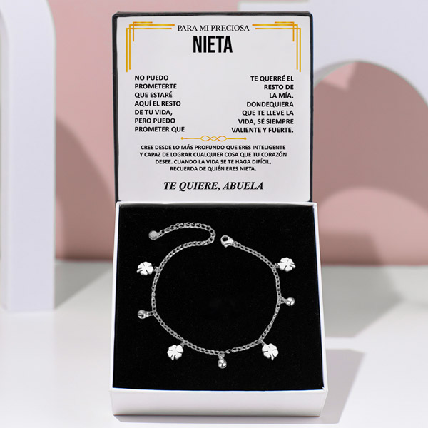 ES3_ORIANA-_CLOVER_600x600px_V1