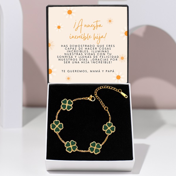 SIENA_CHARMBRACELET_9.9.2024_NASTJA_ES_10000x1000px_V3_10000x1000px_V3